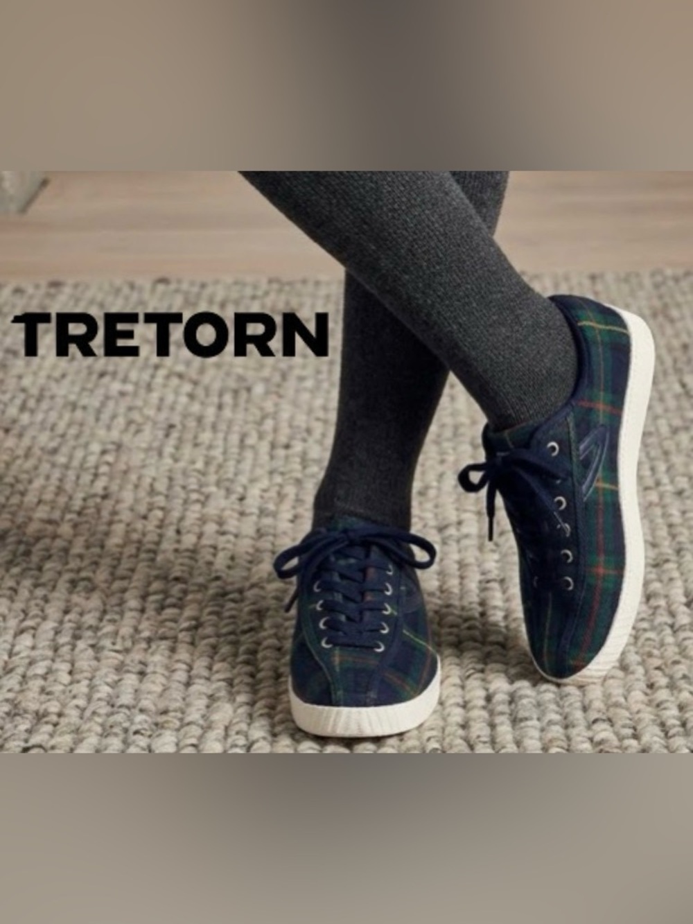 ❤️ Tretorn Navy Plaid Canvas Sneakers - Size 6.5